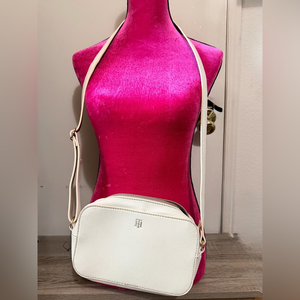Tommy Hilfiger Cream Pebble-Textured Crossbody Bag